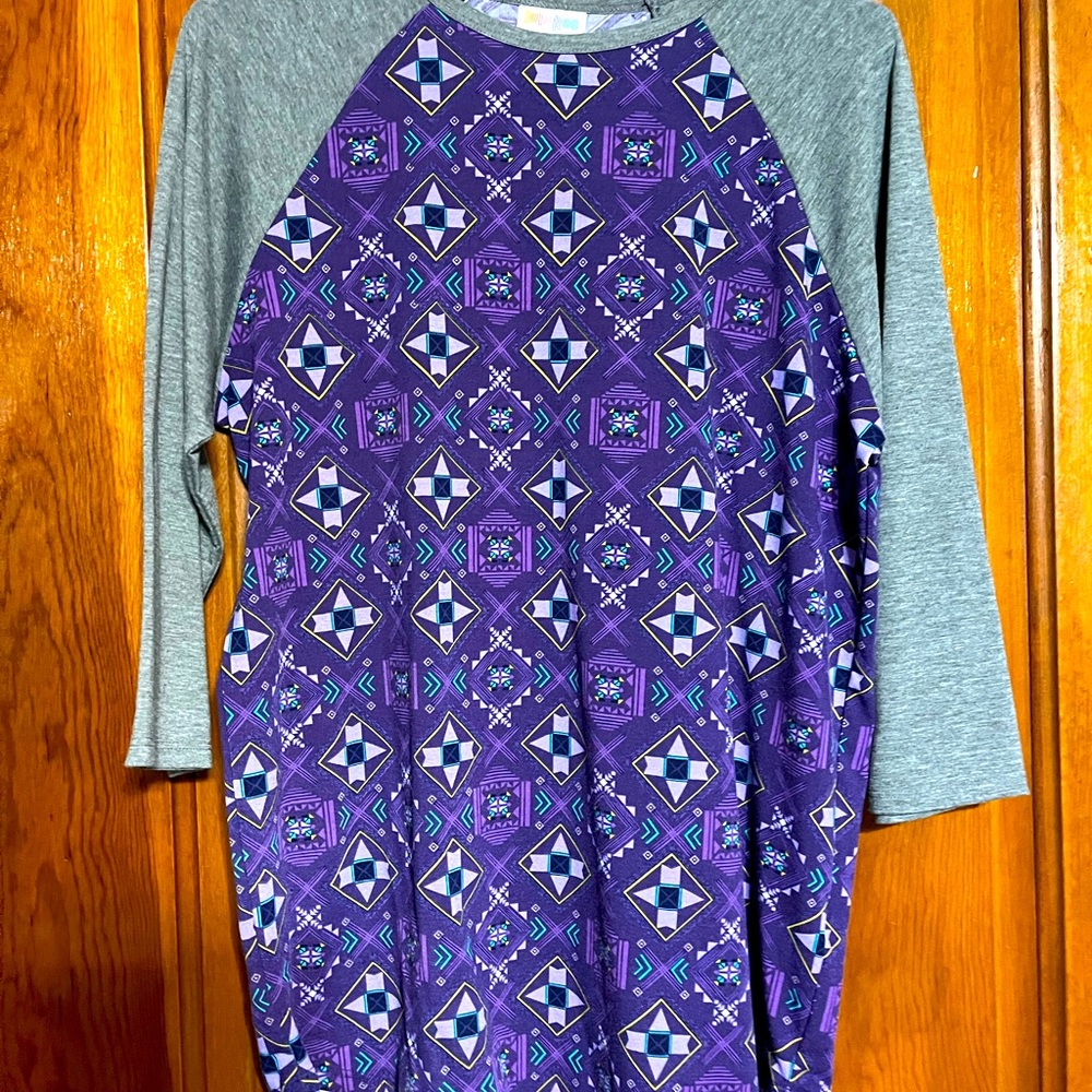 Lularoe Randy 3/4 sleeve shirt